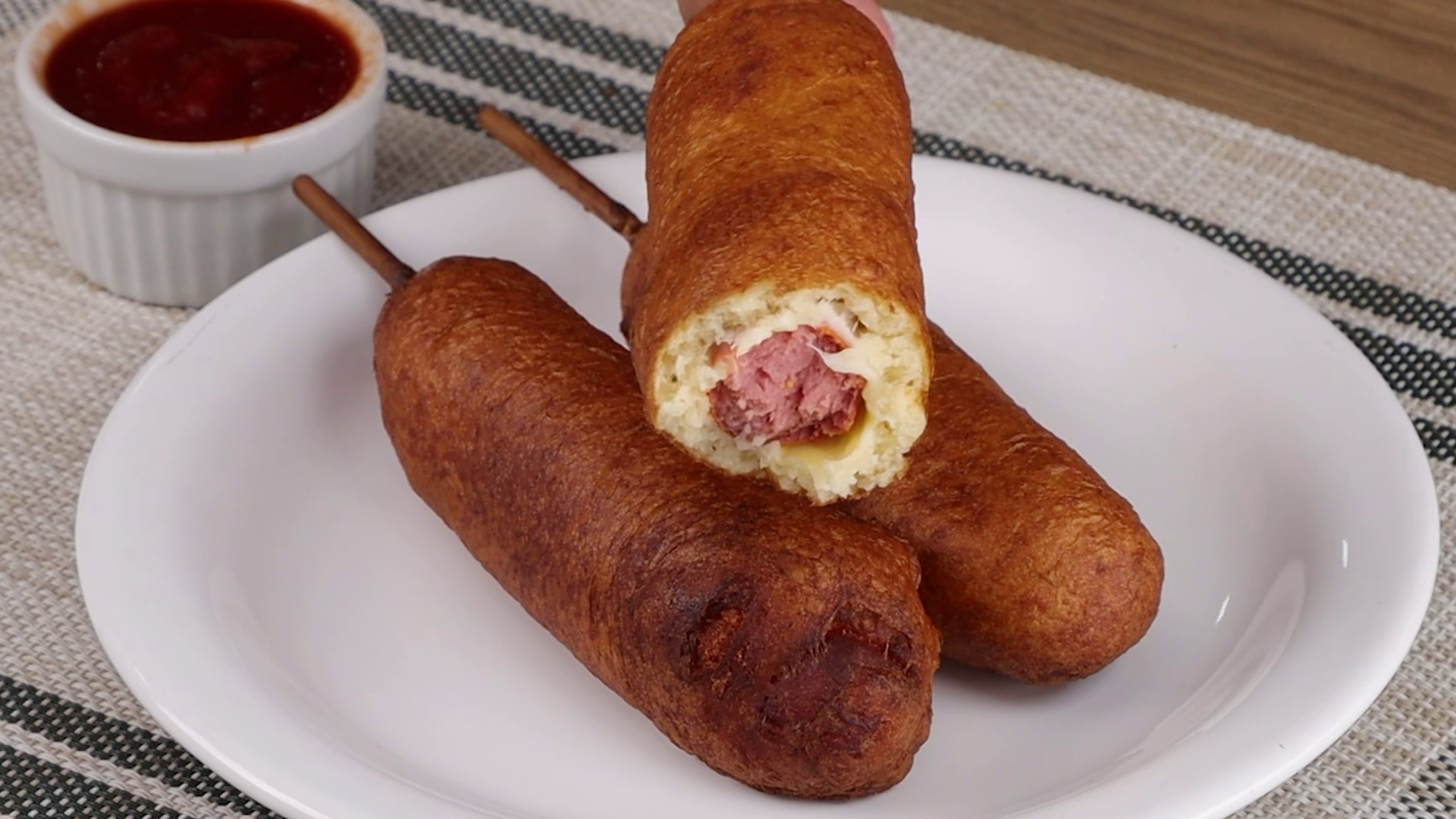 Cachorro quente prensado no queijo #cachorroquentediferente #receitasi